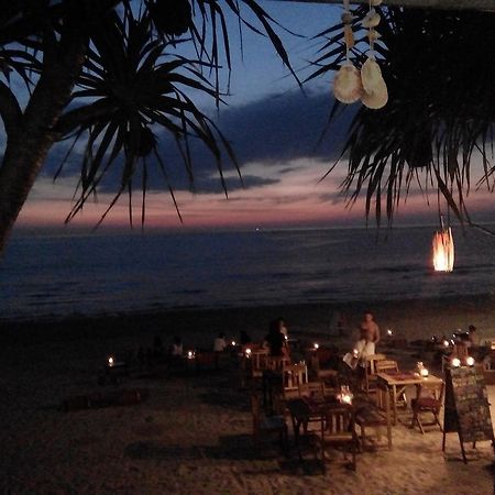 ホテル パクガスリ ゲスト ハウス Ko Lanta エクステリア 写真