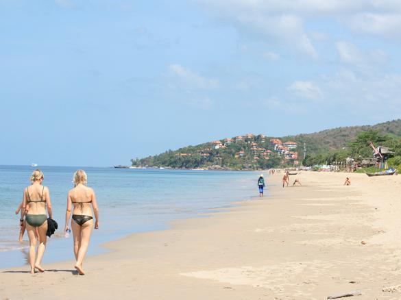 ホテル パクガスリ ゲスト ハウス Ko Lanta エクステリア 写真