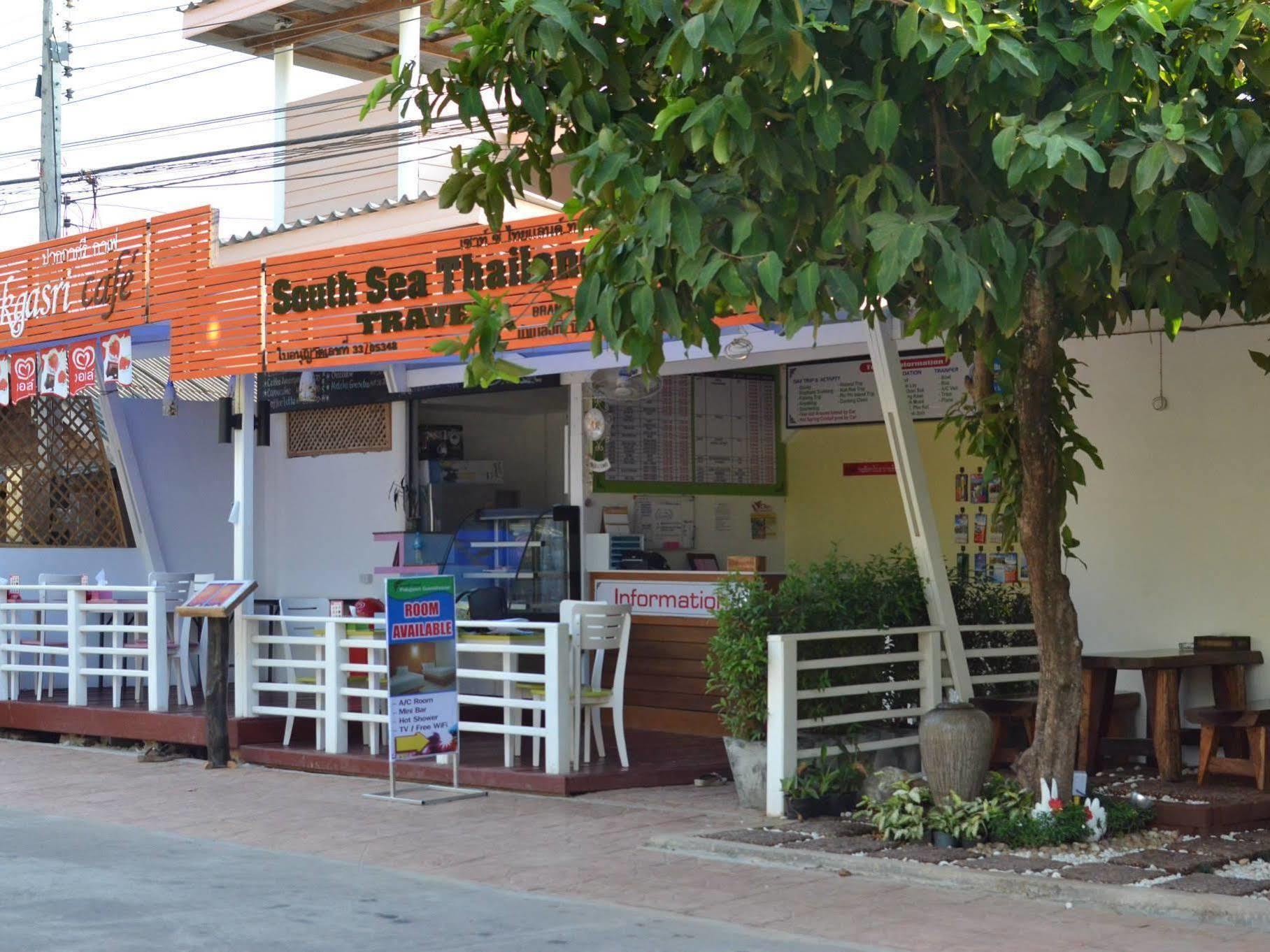 ホテル パクガスリ ゲスト ハウス Ko Lanta エクステリア 写真