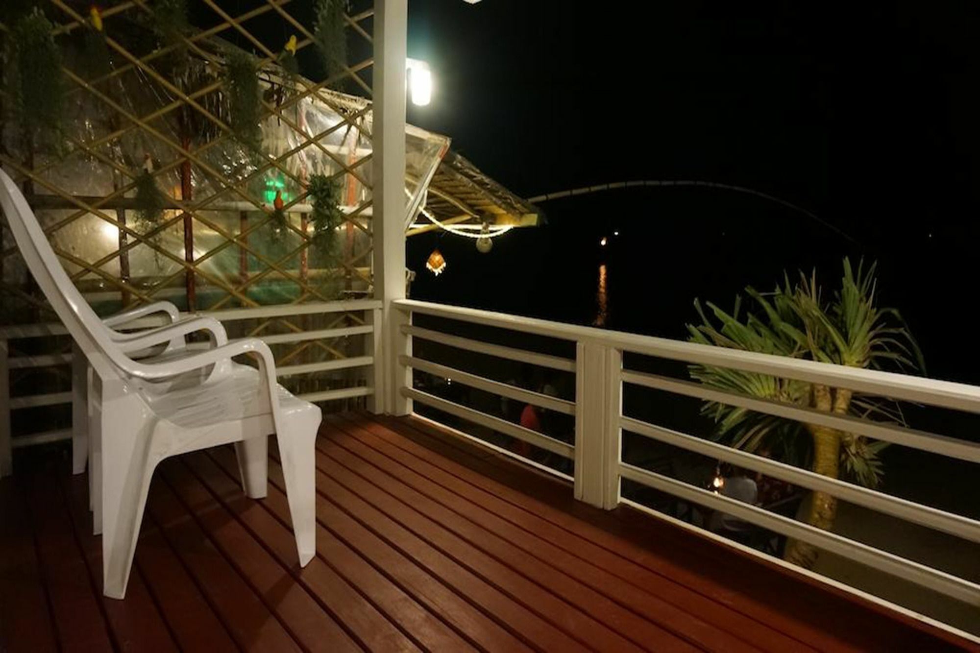 ホテル パクガスリ ゲスト ハウス Ko Lanta エクステリア 写真